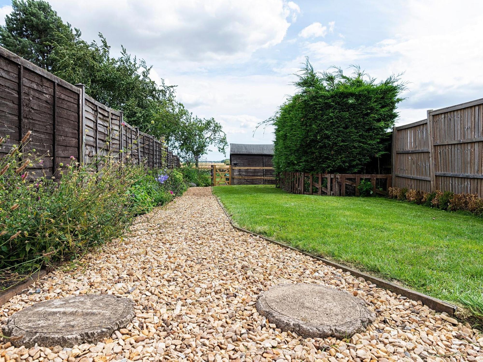 Red Kite Cottage Easton on the Hill Exterior foto